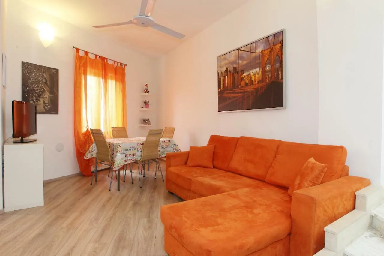 Casa Siena Piazzettaアパートメント