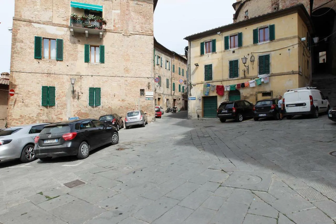 アパート Casa Siena Piazzettaアパートメント イタリア